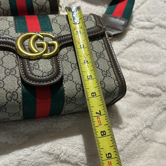 Gorgeous cross body bag and wallet combo! New! - Picture 6 of 8